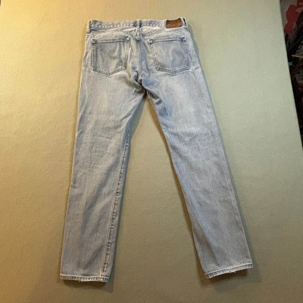 SEO Title:  J Crew 484 Slim Fit Stretch Jeans Mens 33x32 Light Wash Denim